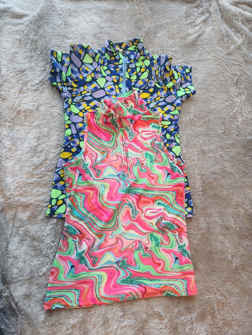 Tzu Tzu Neon Swirl & Geo Print Sleeveless Golf Tops Bundle